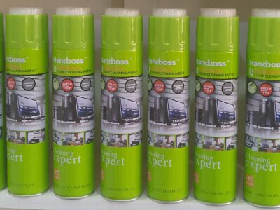 Foam cleaning agent