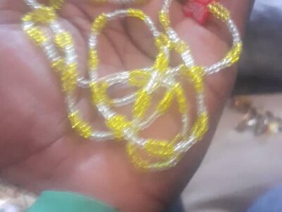 Waist beads